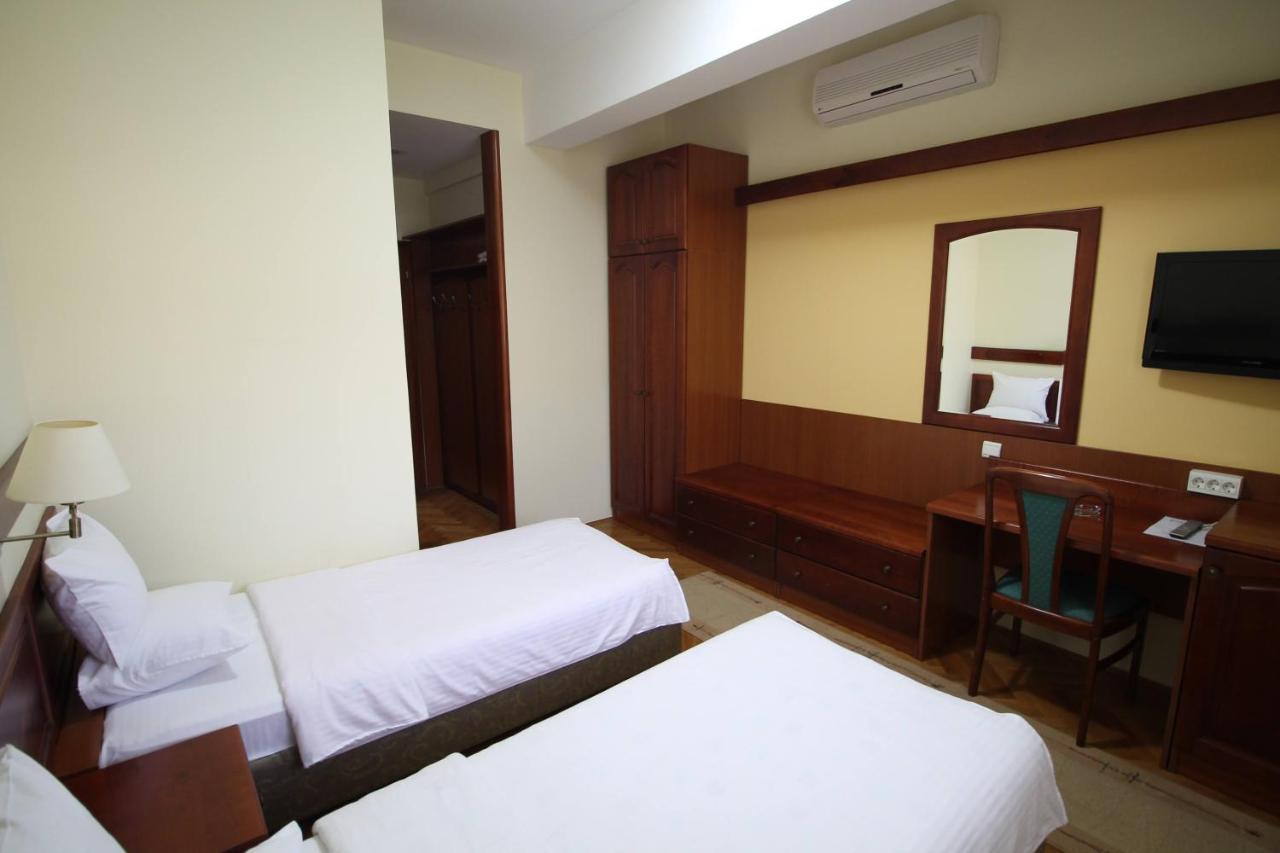 Hotel Vila Vrbas Banja Luka Zewnętrze zdjęcie