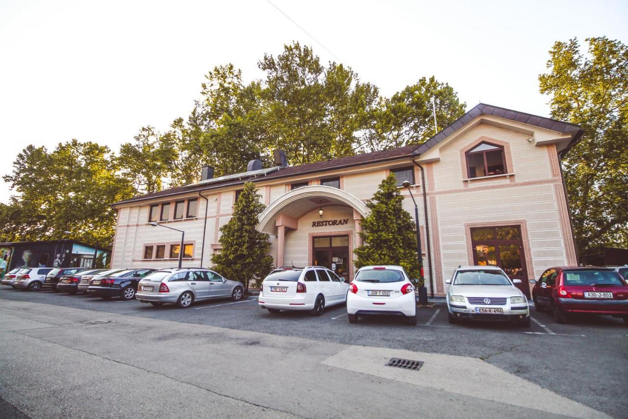 Hotel Vila Vrbas Banja Luka Zewnętrze zdjęcie