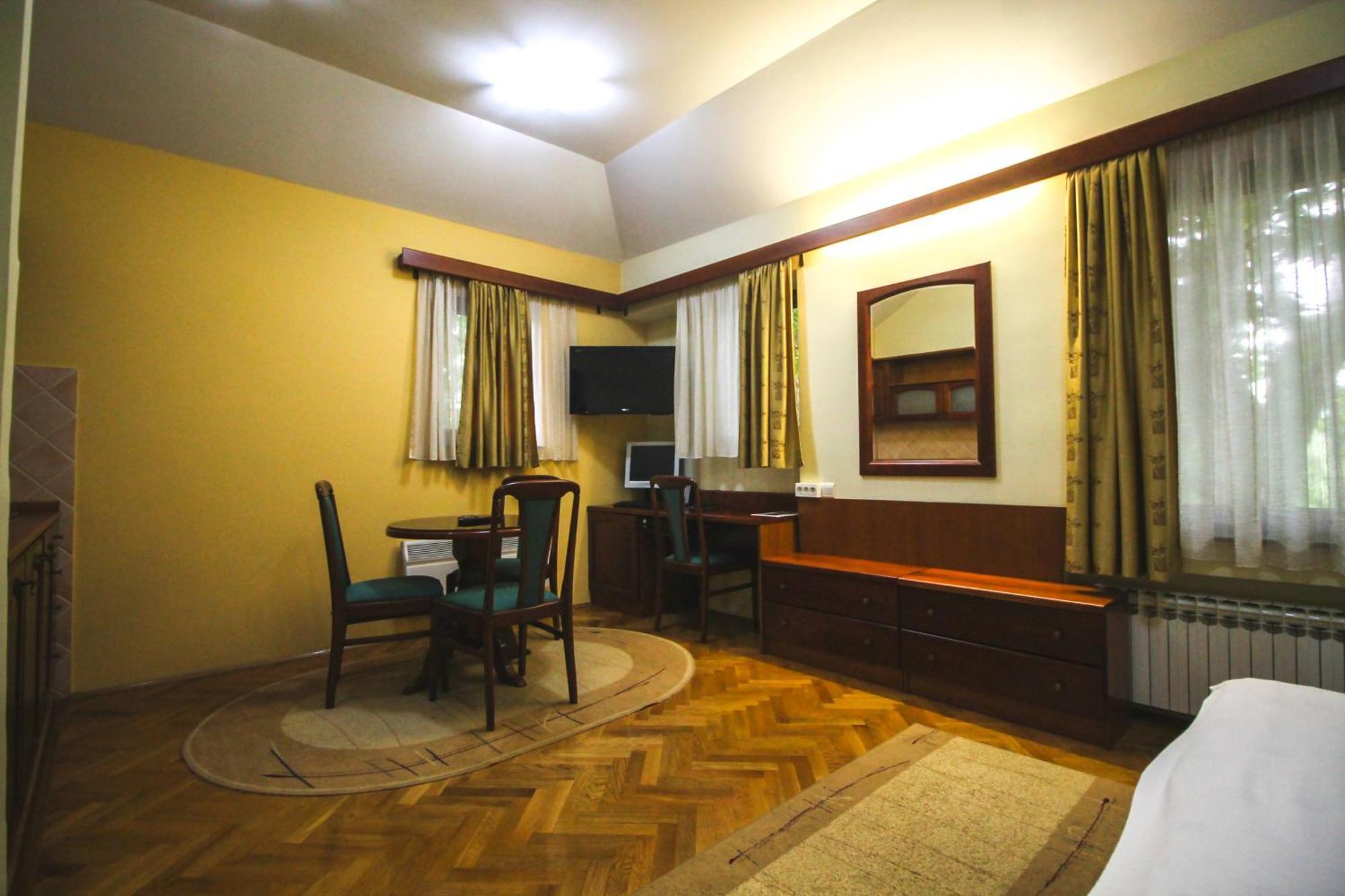 Hotel Vila Vrbas Banja Luka Zewnętrze zdjęcie