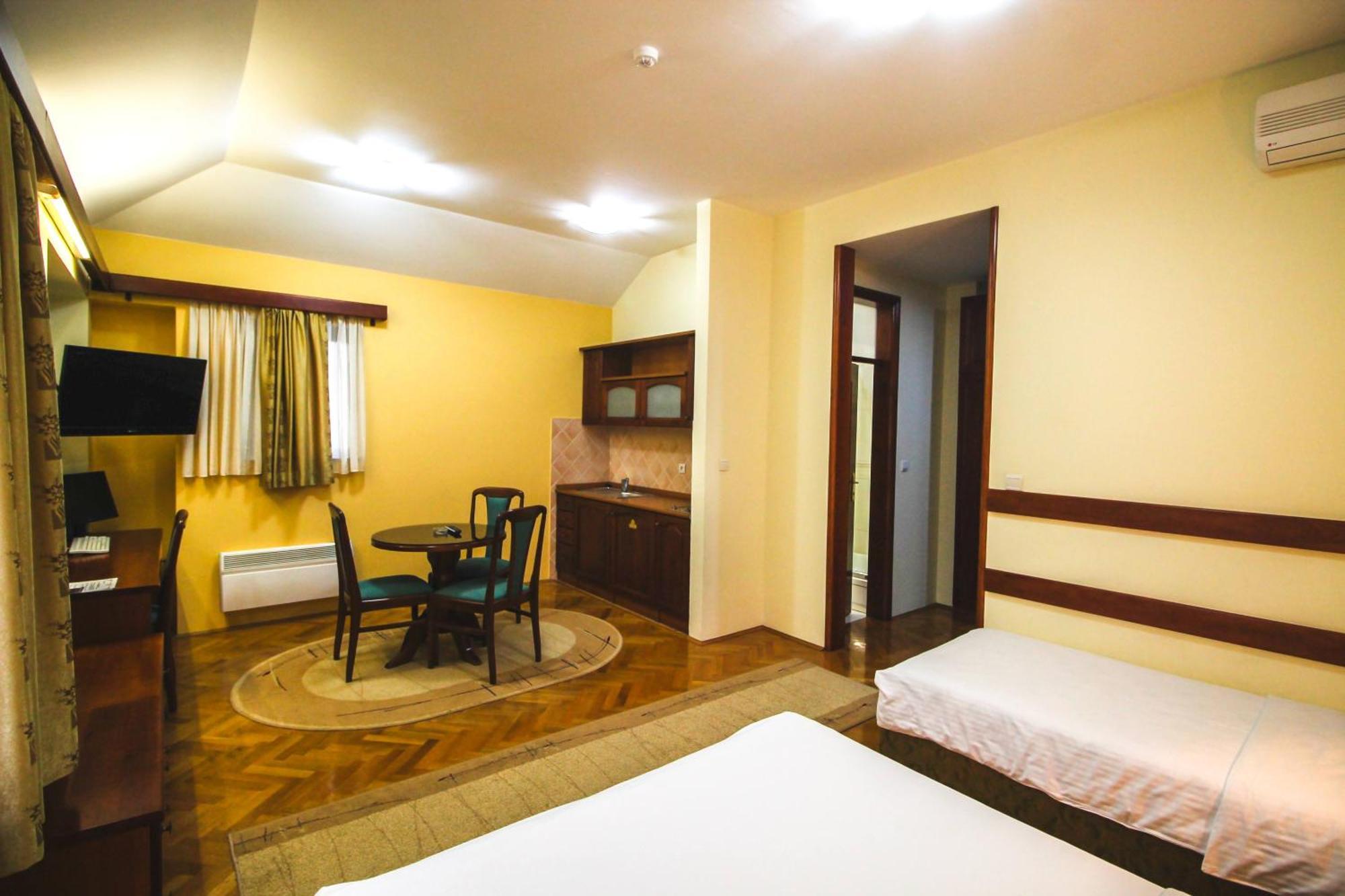 Hotel Vila Vrbas Banja Luka Zewnętrze zdjęcie