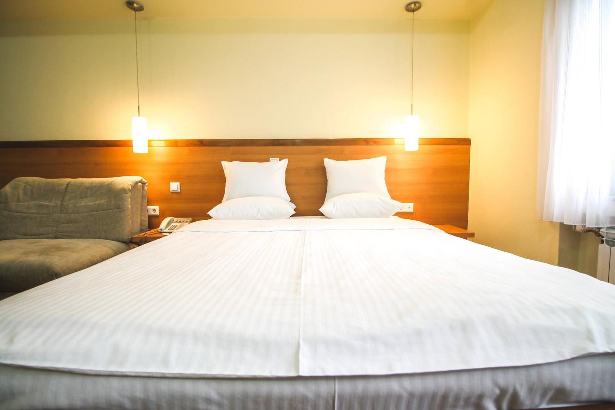 Hotel Vila Vrbas Banja Luka Zewnętrze zdjęcie